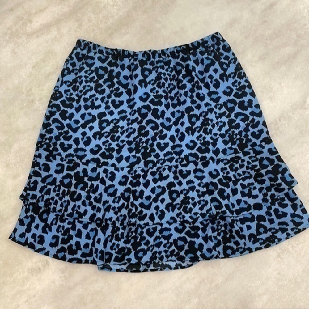 Banana Republic Skirt size Small NWT